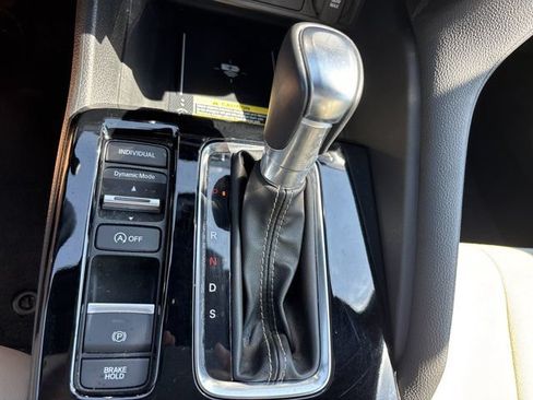 Used 2024 Acura Integra A-Spec w/ Technology Package FWD image 33