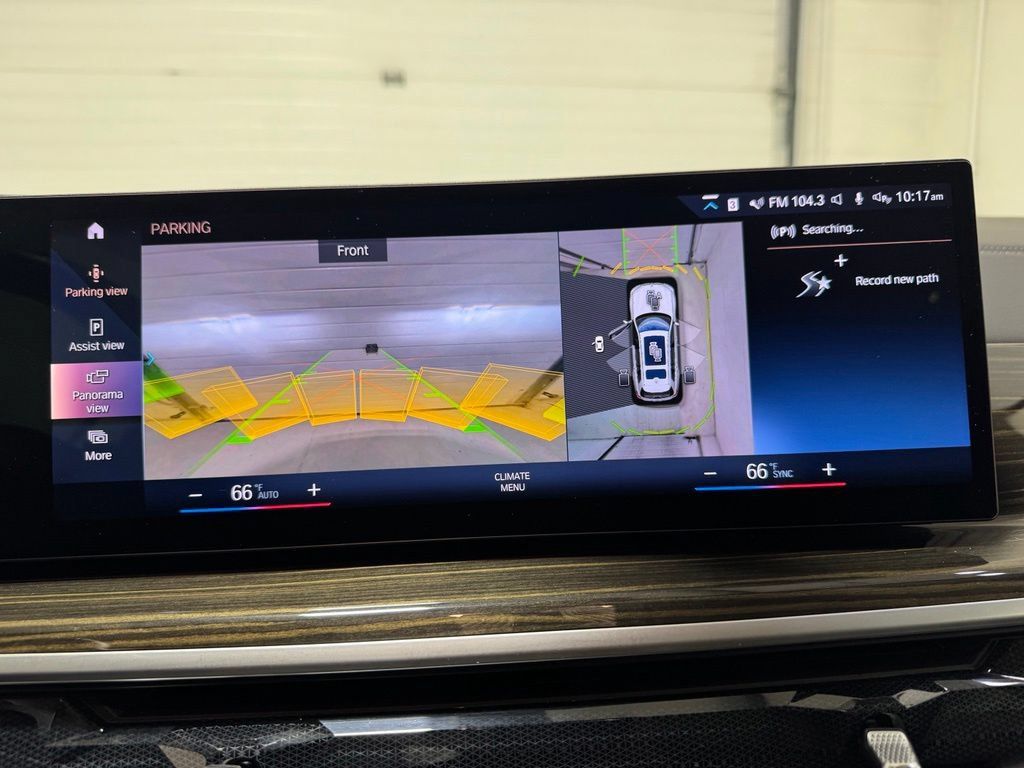 Used 2023 BMW X7 xDrive40i AWD/4WD image 18