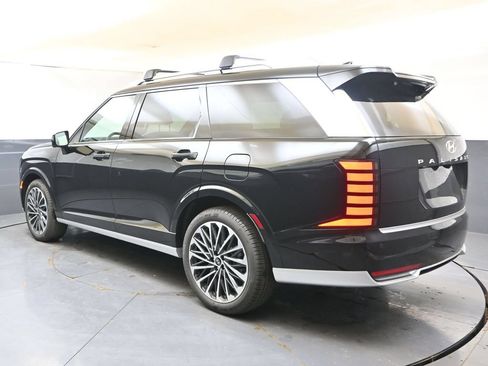 Used 2026 Hyundai Palisade Calligraphy AWD/4WD image 3
