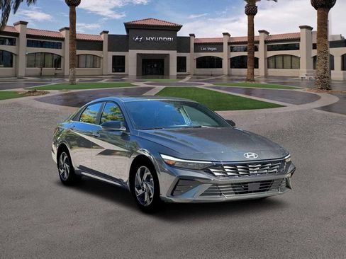 New 2026 Hyundai Elantra SEL Sport Premium FWD image 11