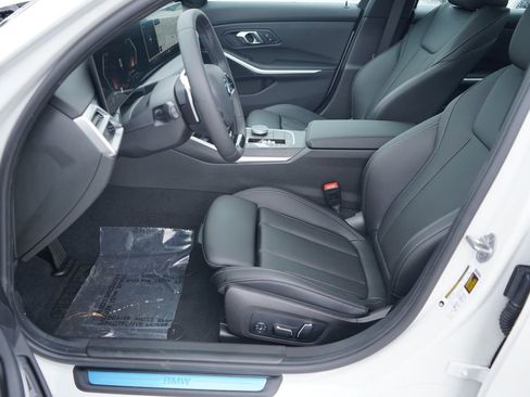 New 2026 BMW 330i Sedan w/ Convenience Package image 10