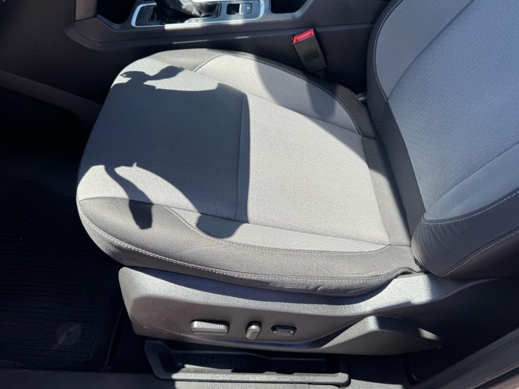 Used 2018 Ford Escape SE AWD/4WD image 14