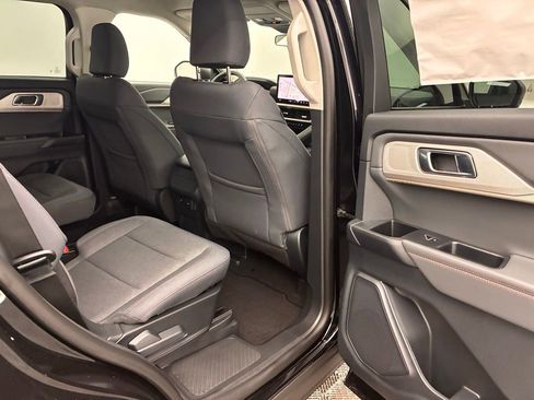 New 2026 Ford Explorer Active image 25