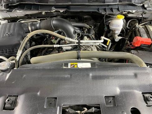 Used 2022 RAM 1500 Classic SLT w/ Protection Group AWD/4WD image 28