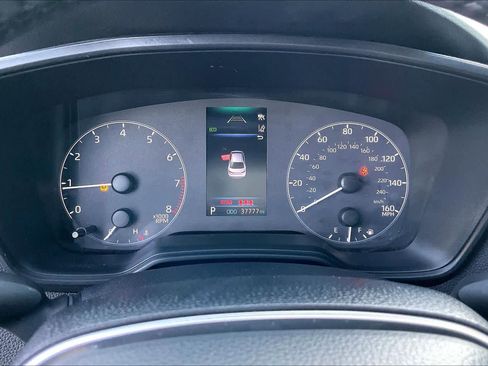 Used 2024 Toyota Corolla SE image 24