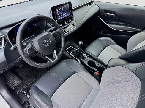 Used 2019 Toyota Corolla XSE FWD image 7