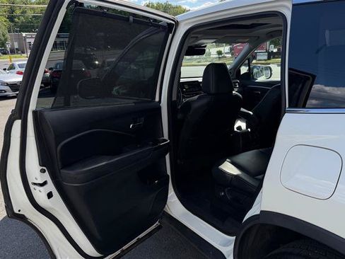 Used 2019 Honda Pilot EX-L image 43