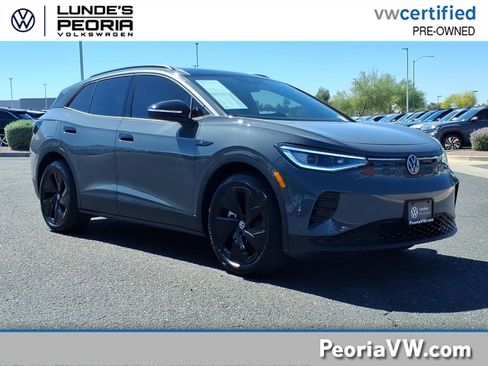 Certified 2025 Volkswagen ID.4 Pro S w/ ID.4 Black Package image 1