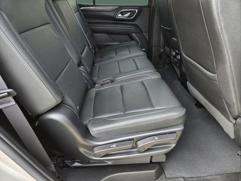 Used 2023 Chevrolet Tahoe LT w/ Luxury Package AWD/4WD image 25