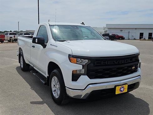Used 2025 Chevrolet Silverado 1500 W/T w/ WT Safety Package RWD image 6
