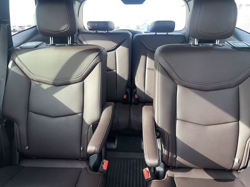 Certified 2024 Cadillac XT6 Premium Luxury w/ LPO, Floor Liner Package image 28