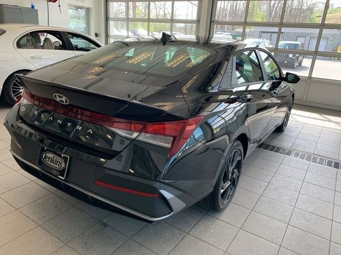 New 2026 Hyundai Elantra Sport image 15