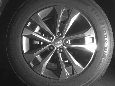 Used 2025 Chevrolet Equinox LT image 12