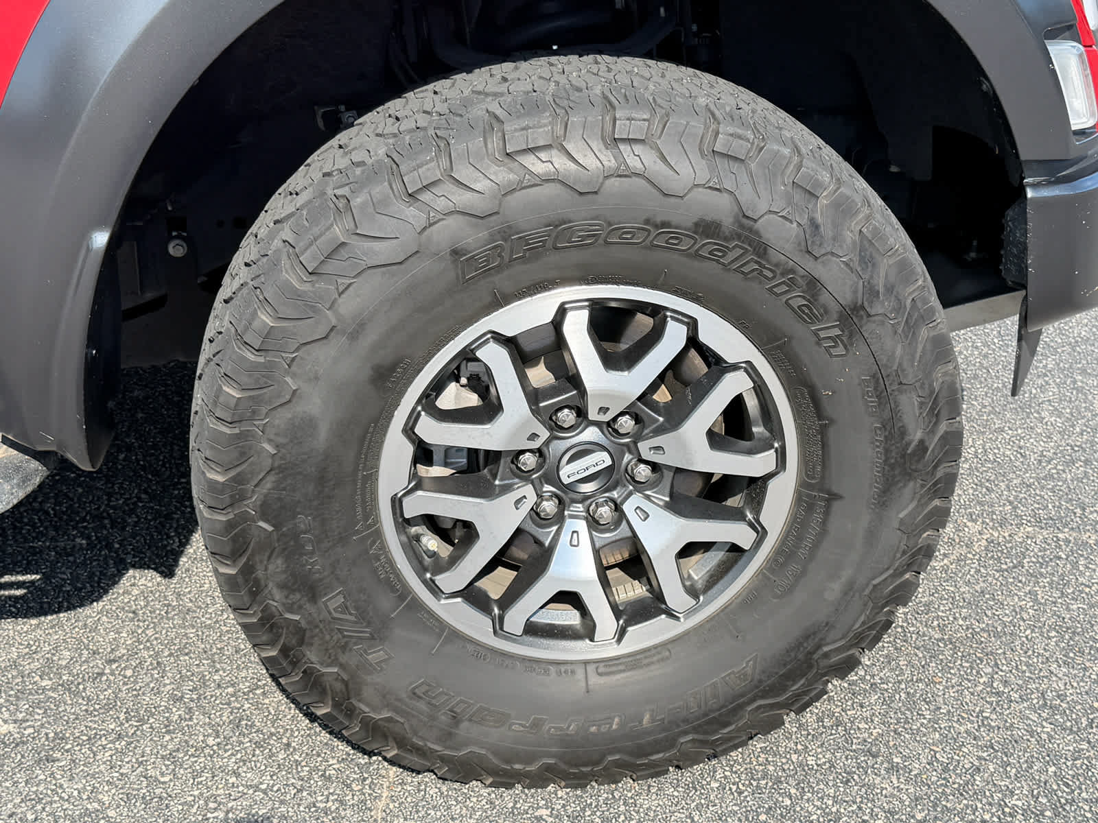 Used 2023 Ford F150 Raptor AWD/4WD image 27