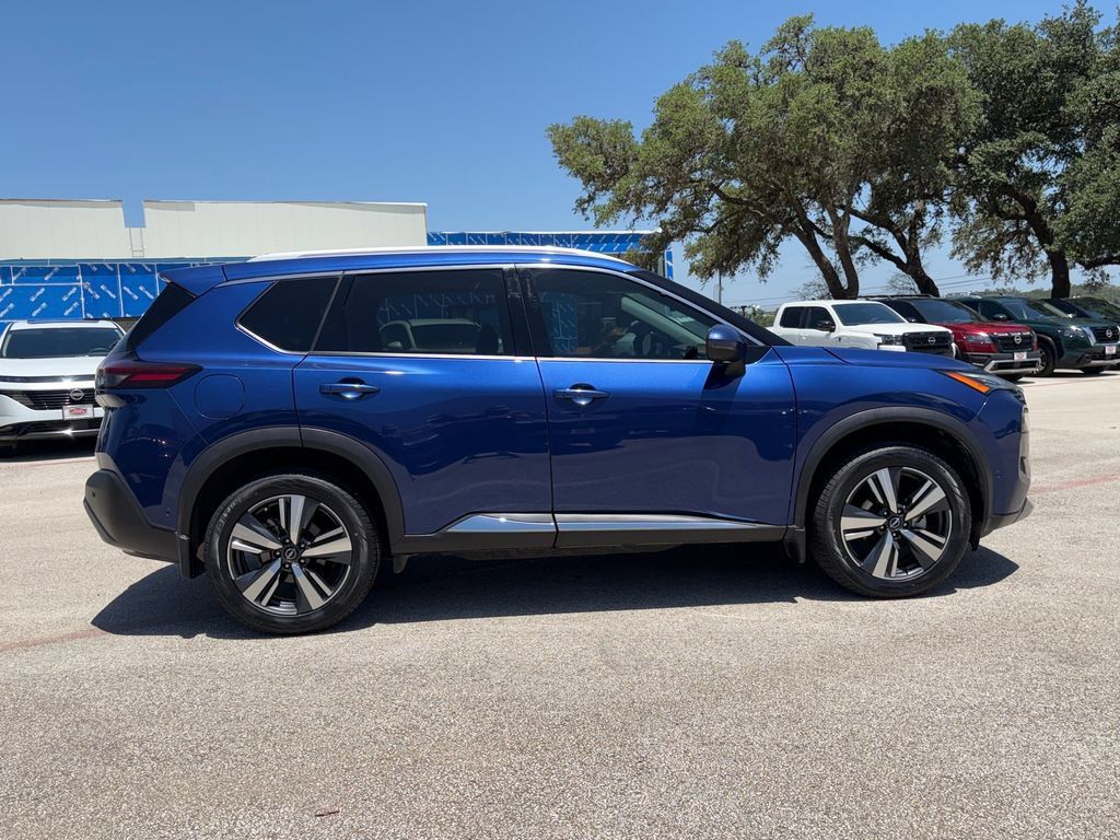 Certified 2023 Nissan Rogue SL w/ SL Premium Package FWD image 4
