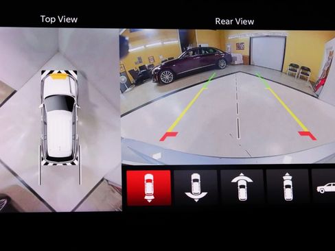 Used 2024 Jeep Grand Cherokee L Limited w/ Luxury Tech Group II image 18