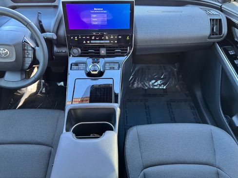 Used 2025 Toyota bZ4X XLE image 16