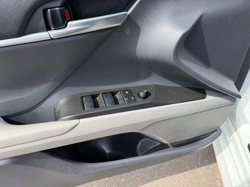 Used 2023 Toyota Camry LE image 15