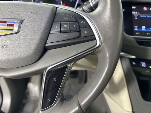 Used 2019 Cadillac XT5 Luxury AWD/4WD image 13