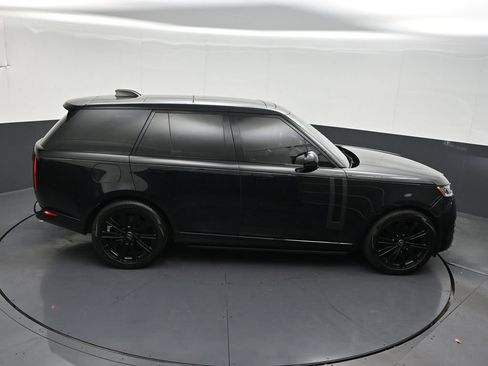 Used 2025 Land Rover Range Rover SE AWD/4WD image 20
