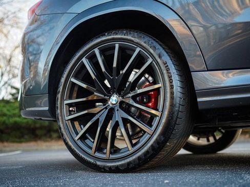 Used 2021 BMW X6 xDrive40i w/ M Sport Package image 18