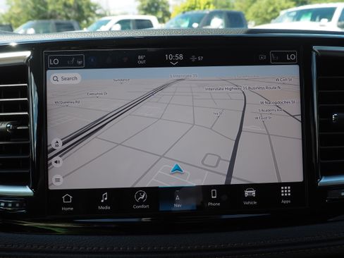 New 2026 Chrysler Pacifica Pinnacle image 22