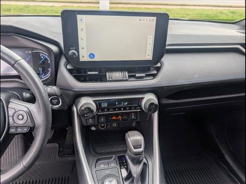 Used 2023 Toyota RAV4 XSE image 9