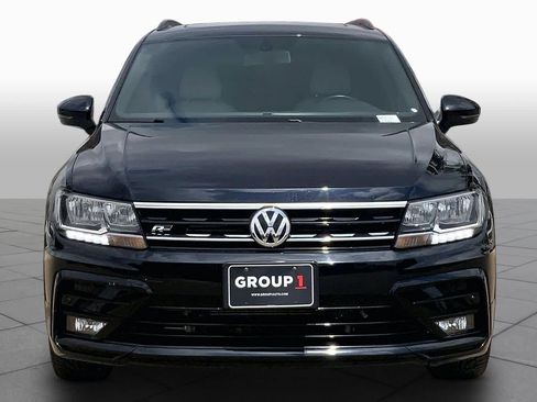Used 2021 Volkswagen Tiguan SE R-Line FWD image 3