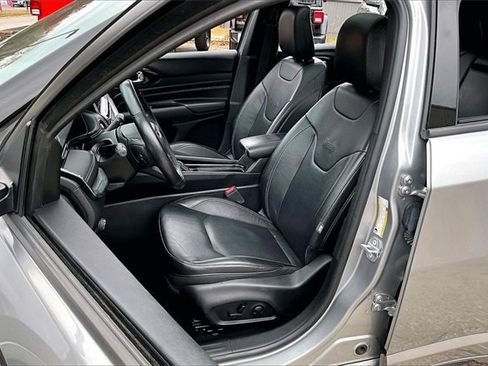 Used 2022 Jeep Compass High Altitude image 18