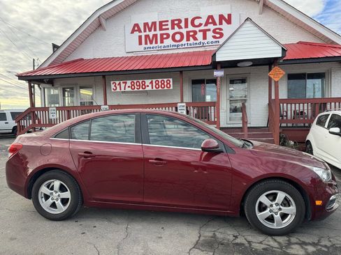 Used 2016 Chevrolet Cruze LT w/ Sun And Sound Package image 1