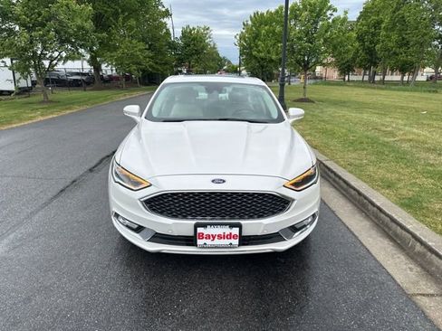 Used 2017 Ford Fusion Platinum FWD image 4