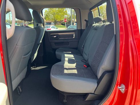 Used 2017 RAM 1500 Classic SLT w/ Luxury Group AWD/4WD image 12