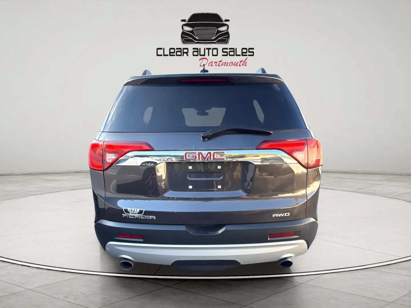 Used 2018 GMC Acadia SLE AWD/4WD image 3