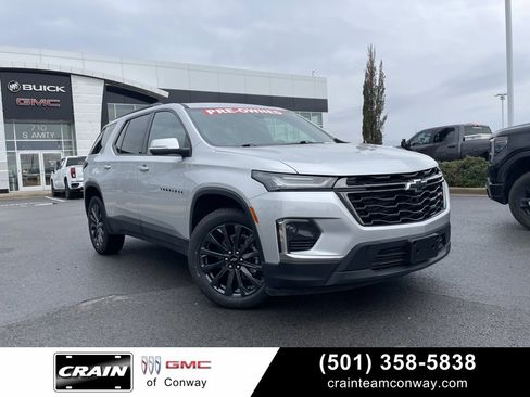 Used 2022 Chevrolet Traverse RS w/ LPO, Roadside Safety Package image 1