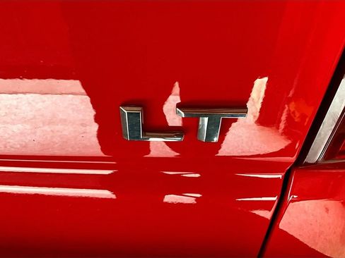 Used 2019 Chevrolet Silverado 1500 LT Trail Boss image 24