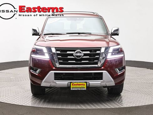 Used 2023 Nissan Armada Platinum w/ Cargo Package AWD/4WD image 2
