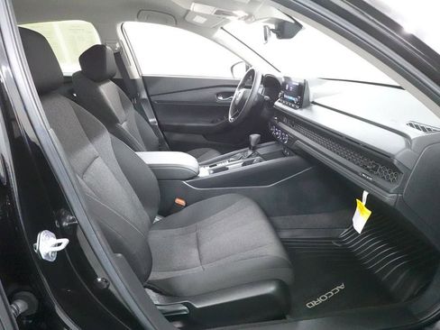Used 2023 Honda Accord LX image 27