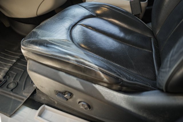 Used 2019 Chrysler Pacifica Limited FWD image 47