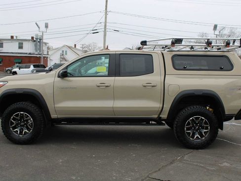 Certified 2023 Chevrolet Colorado ZR2 w/ ZR2 Convenience Package III image 4
