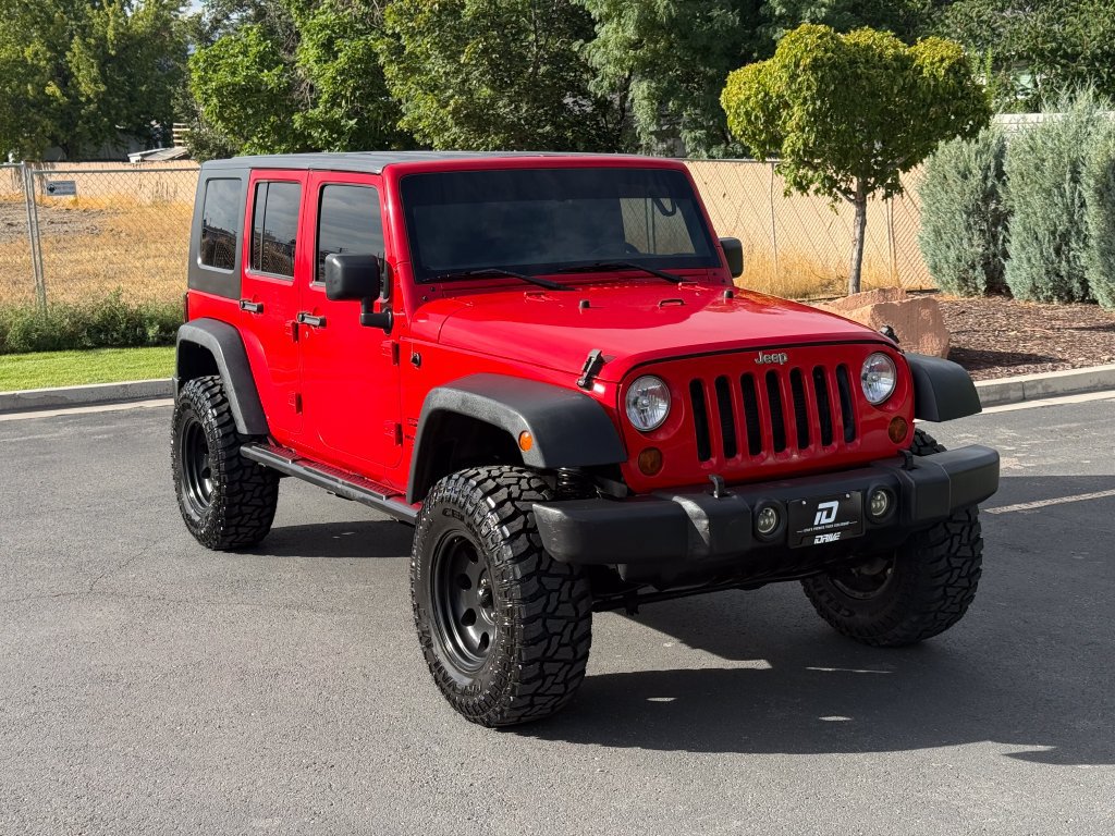 Used 2018 Jeep Wrangler Unlimited Sport S AWD/4WD image 2