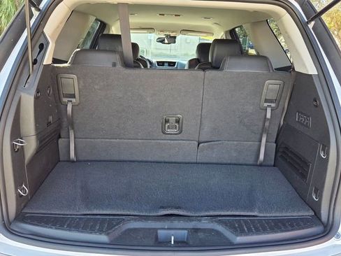 Used 2017 GMC Acadia Limited SLT image 13