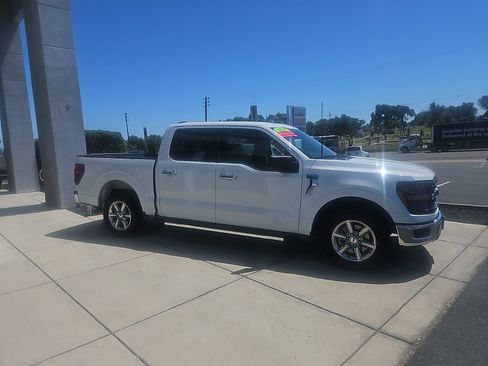 Used 2025 Ford F150 XLT w/ Equipment Group 301A Standard RWD image 7