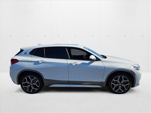 Used 2020 BMW X2 sDrive28i w/ M Sport X Package image 4