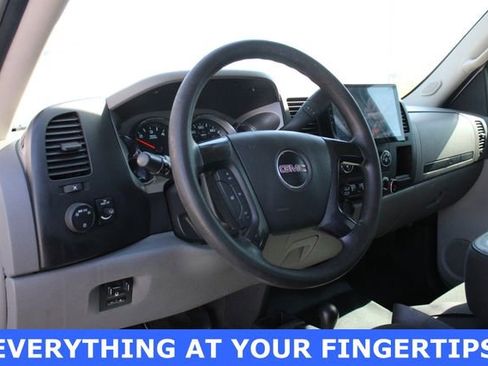 Used 2013 GMC Sierra 2500 W/T AWD/4WD image 2