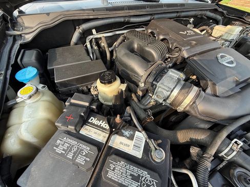 Used 2005 Nissan Frontier SE w/ (P01) Power Pkg image 36