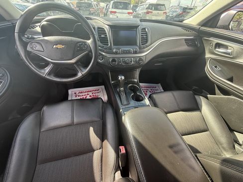 Used 2019 Chevrolet Impala LT image 8