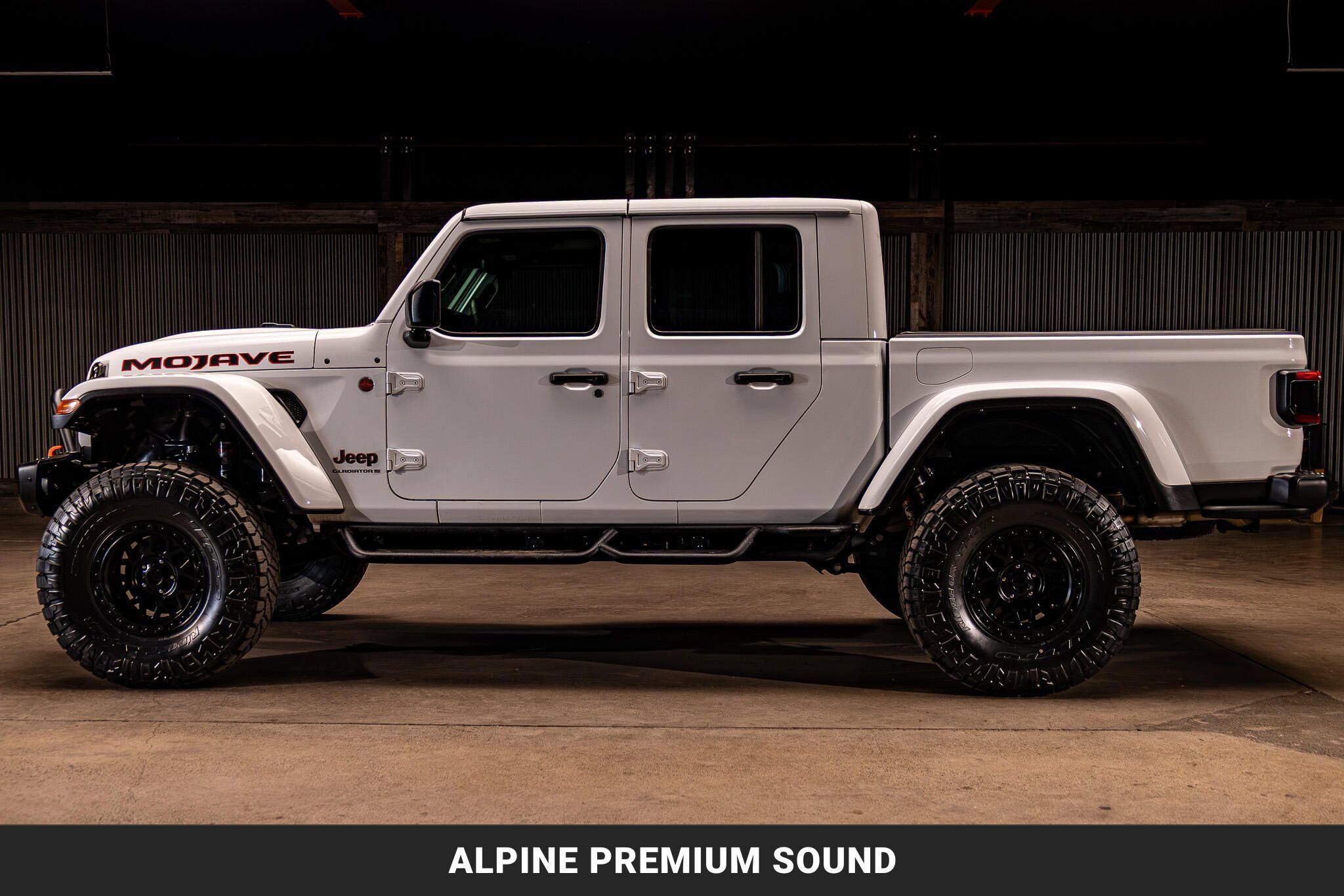 Used 2024 Jeep Gladiator Mojave AWD/4WD image 6