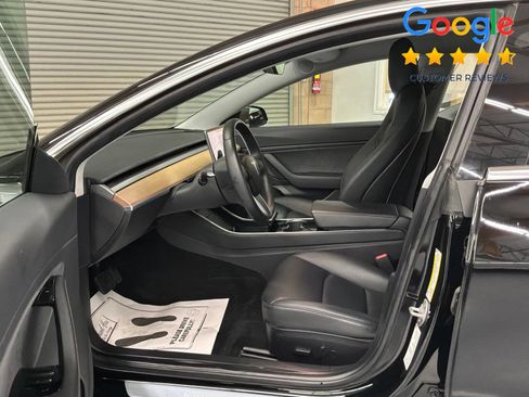 Used 2018 Tesla Model 3 Mid Range RWD image 12