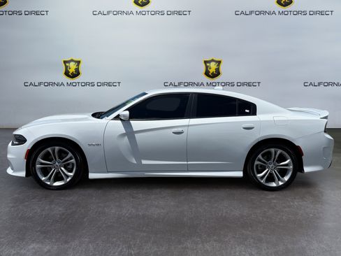 Used 2022 Dodge Charger R/T RWD image 2