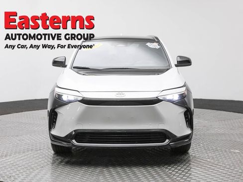 Used 2024 Toyota bZ4X XLE w/ Weather Package image 2